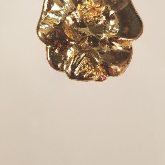 Red Rose Enamel Flower Stud Earrings - Picture 8 of 8